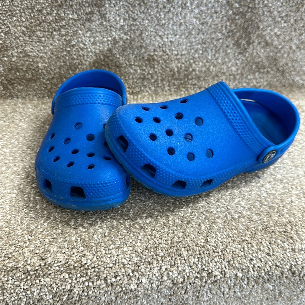 Crocs kids crocs size C12